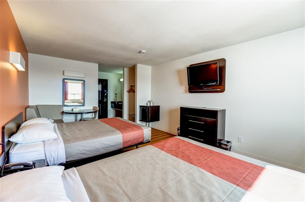 Joys Inn Innisfail, Ab Ruang foto