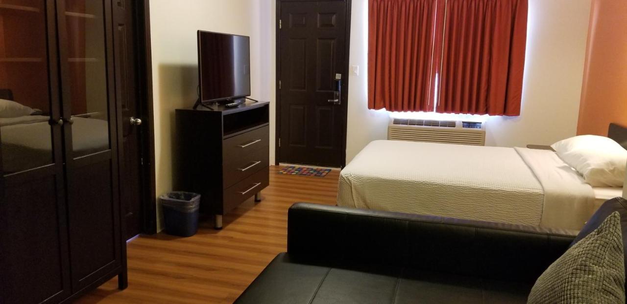 Joys Inn Innisfail, Ab Bagian luar foto