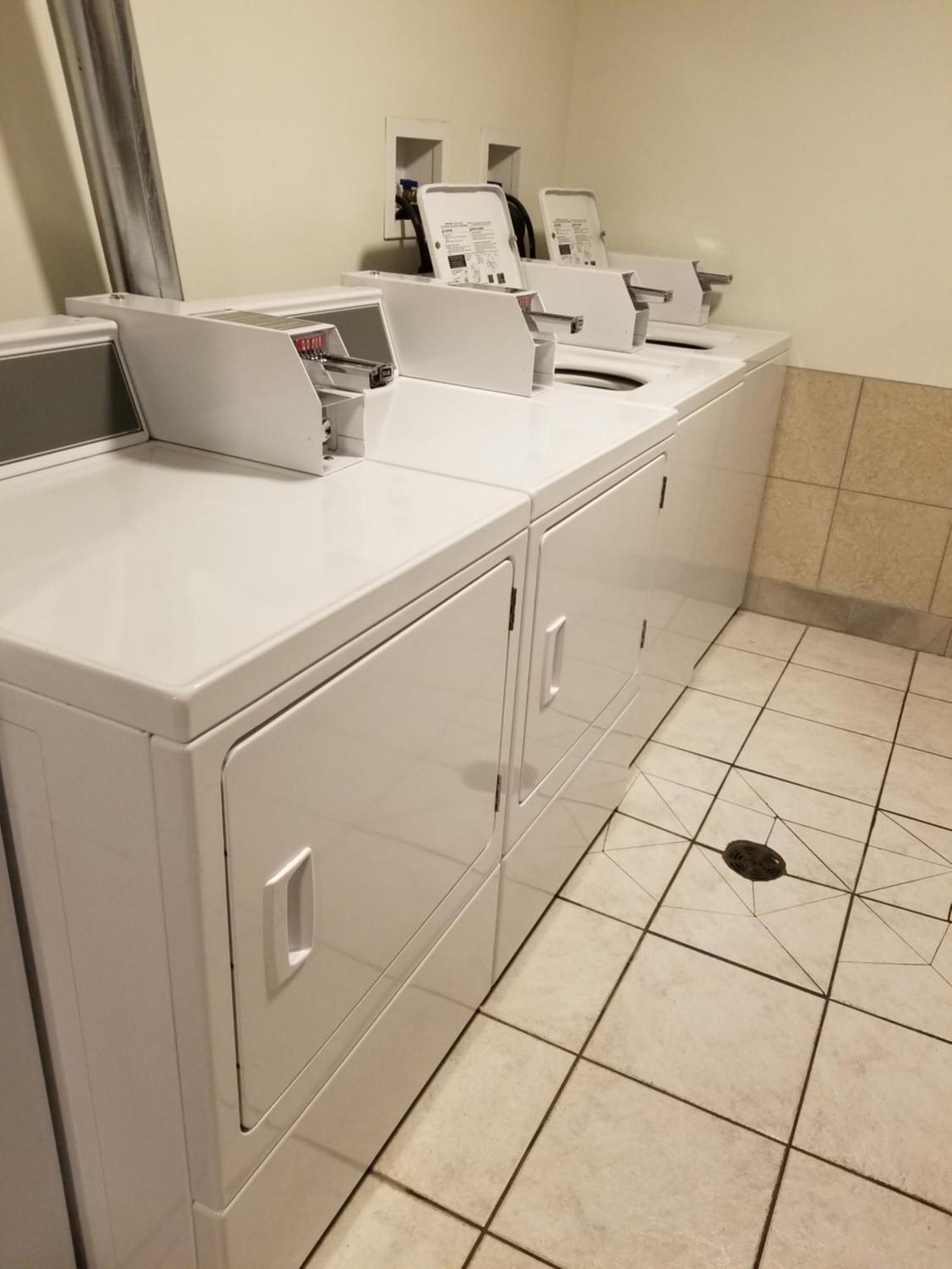 Joys Inn Innisfail, Ab Bagian luar foto
