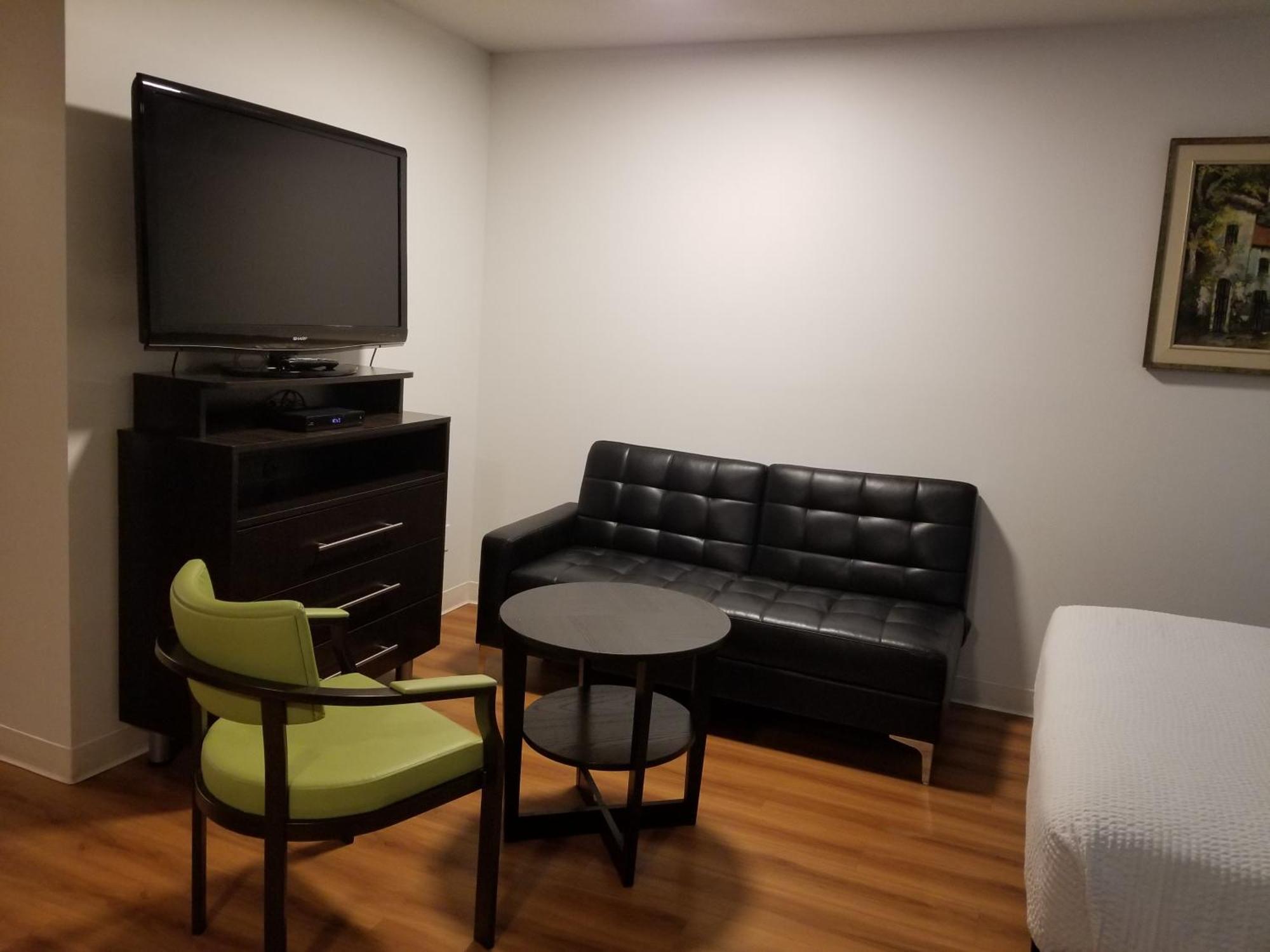 Joys Inn Innisfail, Ab Bagian luar foto